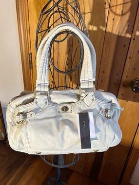 Marc by Marc Jacobs Off White Leather Totally Benny Turnlock Satchel Bag